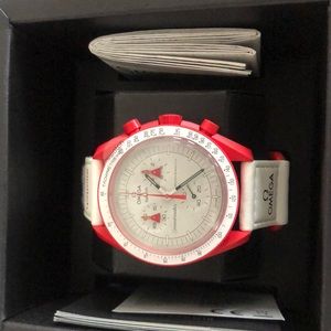 Omega x Swatch Moonswatch. Mission To Mars.